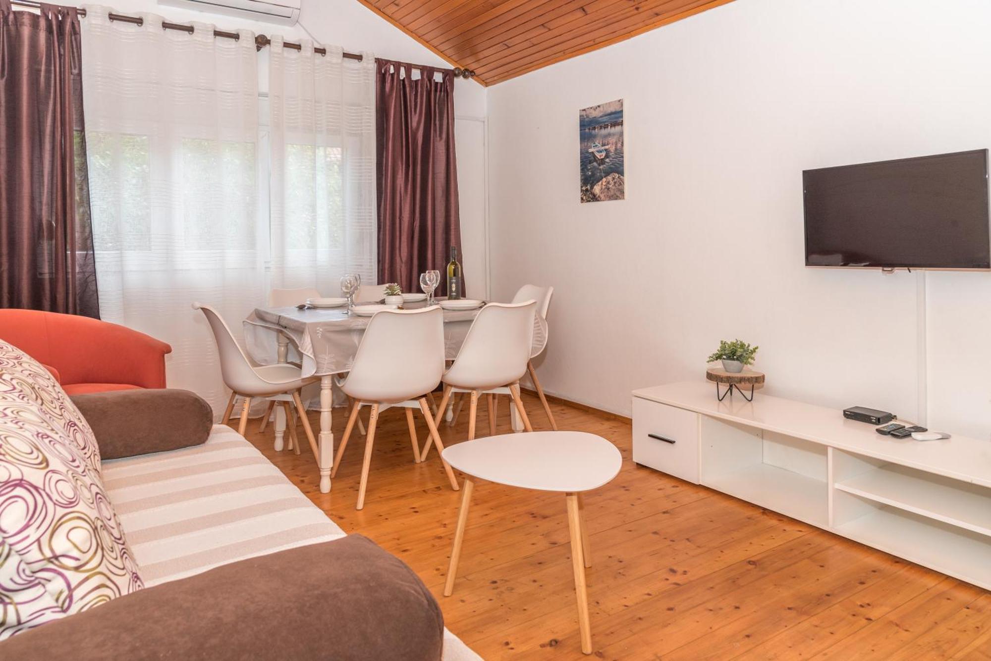 Apartmani Danijel Nin Exterior photo